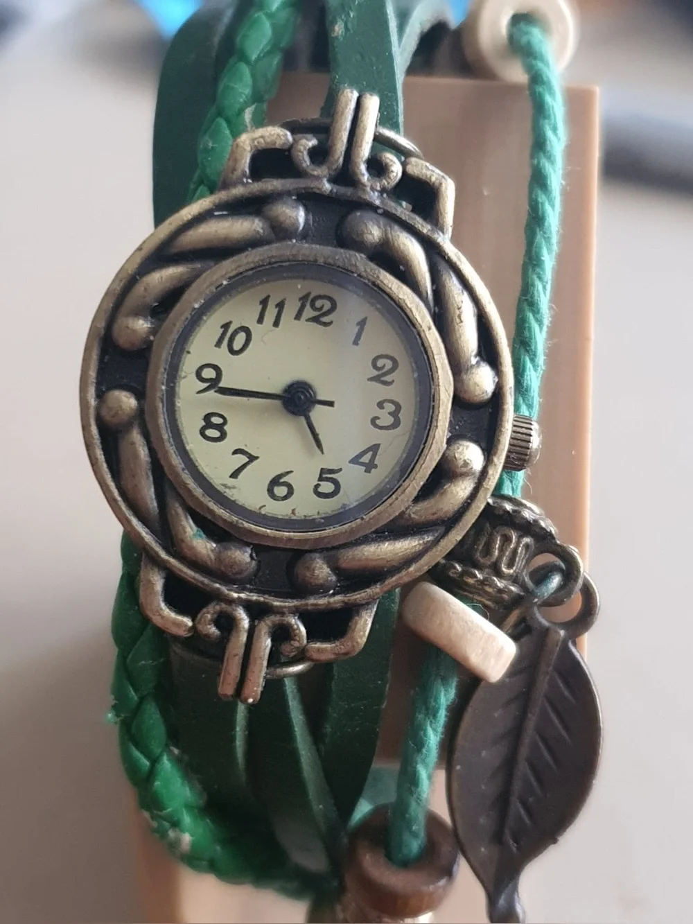 🦋10/$20🦋 Bronze/Yellow/Green Leather Women's Watch